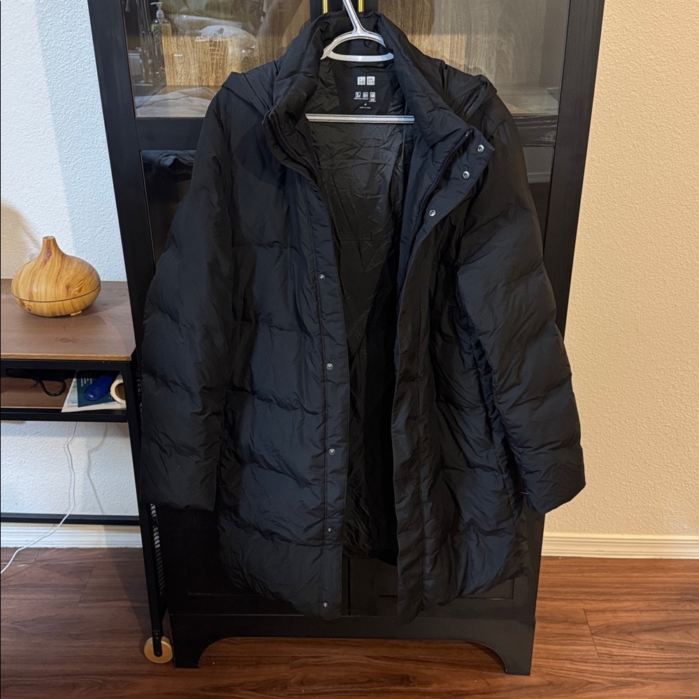 Uniqlo Black Windproof Jacket